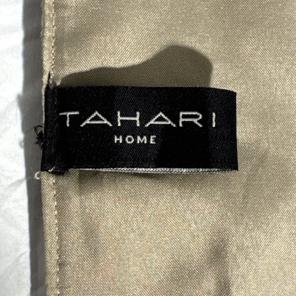 Tahari Elegant Beaded Snowflake Beige Table Runner Approx 58.25